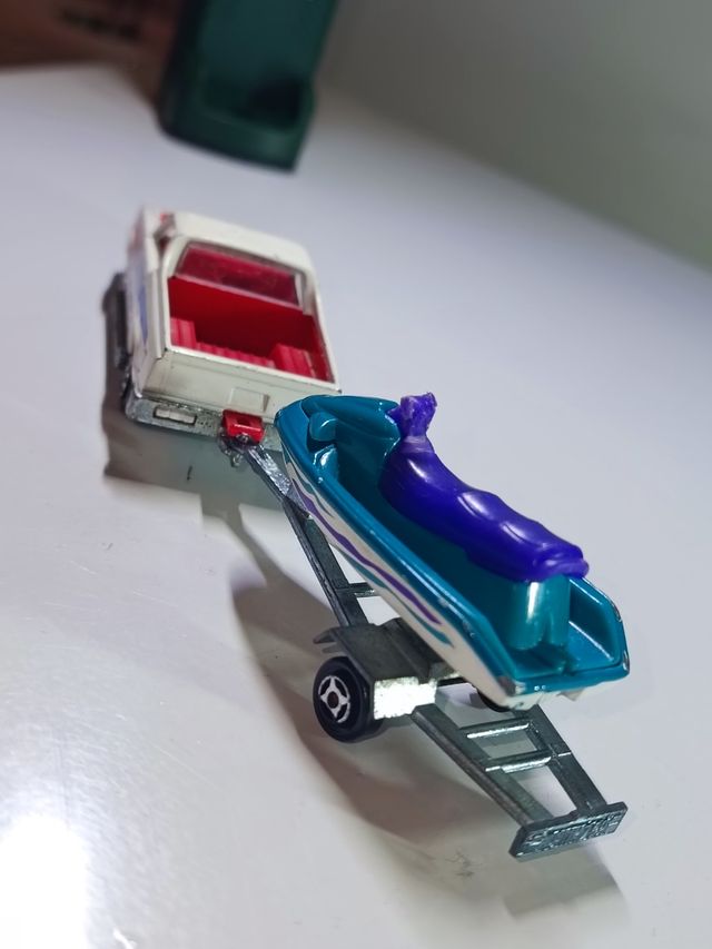 CHEVROLET EL CAMINO SS + REMOLQUE CON MOTO DE AGUA