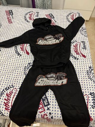 Chándal Trapstar Negro talla M adulto=14-16 niño