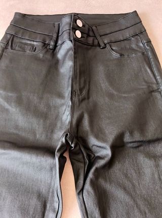 Pantalón imitación cuero mujer negro
