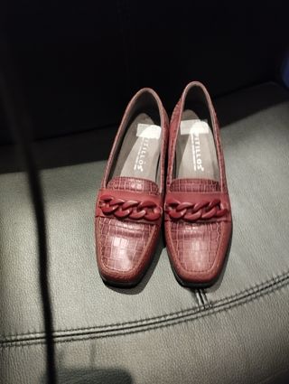 Zapatos Pitillos Burdeos Cocodrilo