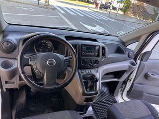 Nissan NV200 2016