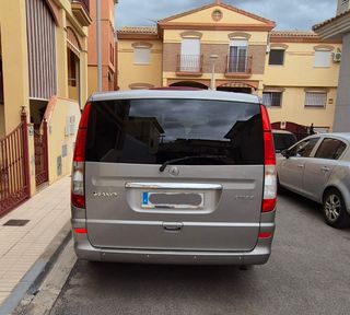 Mercedes-Benz Viano 2009