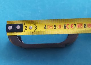 Tirador de mueble metal y madera