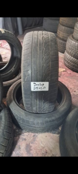 Neumático Dunlop 205/45/17