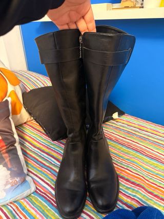 Botas altas negras Saxo