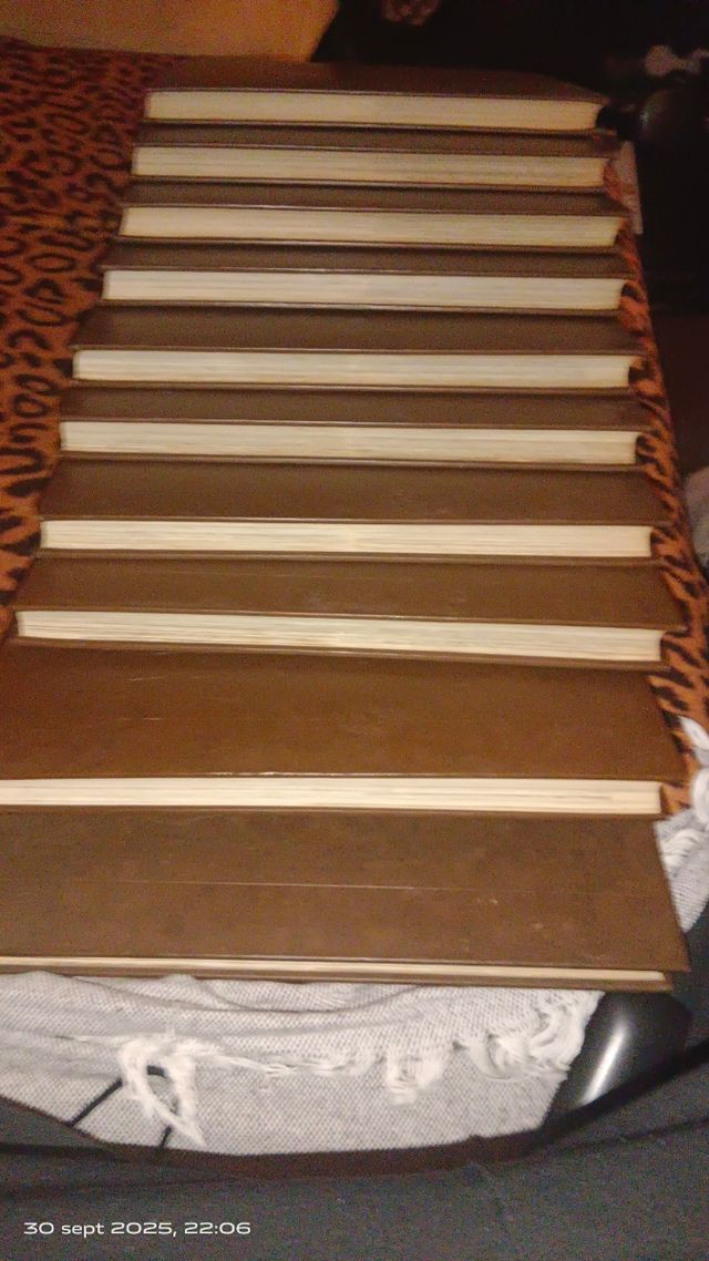 Enciclopedia Salvat de la Fauna.