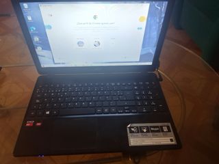 Portátil Acer Negro AMD A4