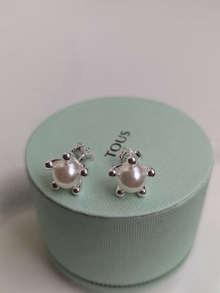 Pendientes Tous Perla y Plata
sin caja