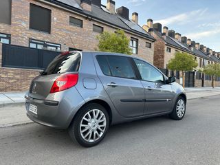 Renault Clio 2010