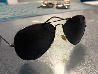 Occhiali da sole neri