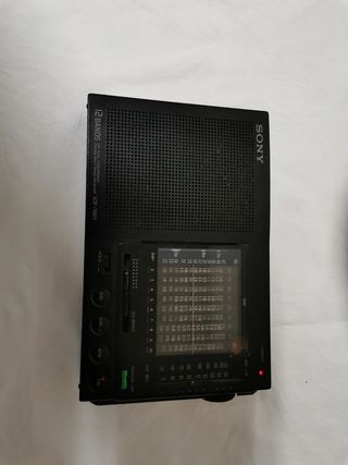 Radio Portátil Sony 12 Bandas ICF-7601