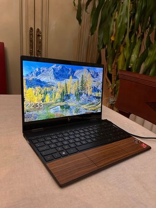 portátil HP Envy 360 Convertible Negro/Madera