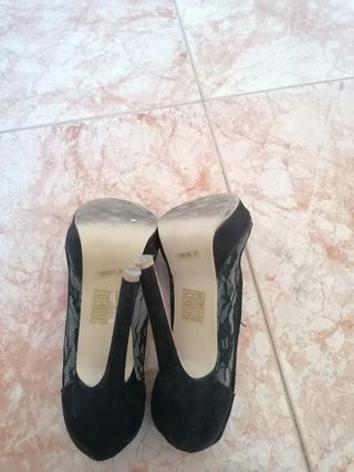 Scarpe décolleté Vera Blüm nere pizzo donna