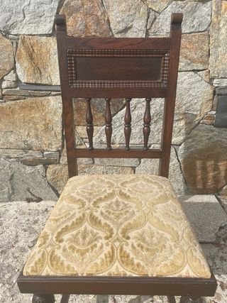 Mesa de comedor de madera maciza y 3 sillas