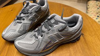 Zapatillas New Balance 1906 Gris