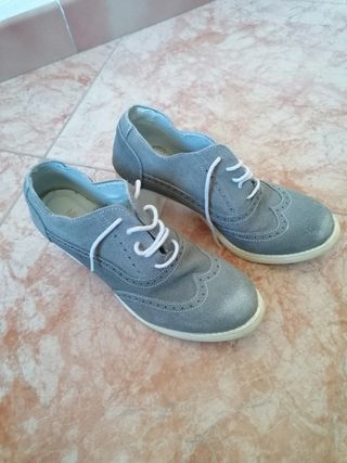 Scarpe donna grigie con lacci