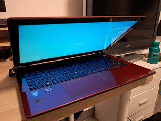 Ordenador portátil Core i5 8GB RAM 224GB SSD