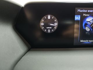 Lexus UX 2.0 250h Business
