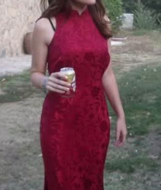Vestido de fiesta rojo. 