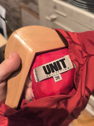 Vestido de fiesta rojo. 