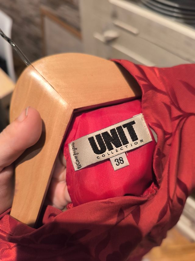 Vestido de fiesta rojo.