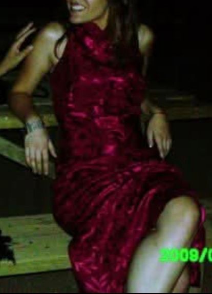 Vestido de fiesta rojo.