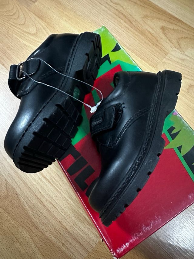 Zapato colegial Gorila nuevo