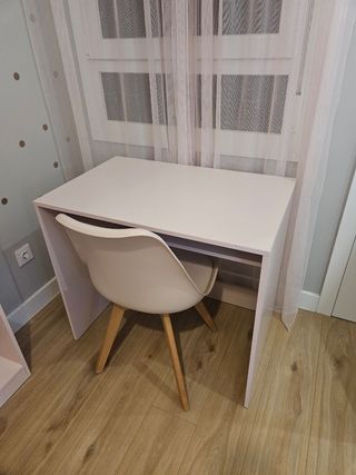Conjunto Estantería, Escritorio y Silla .No envio.