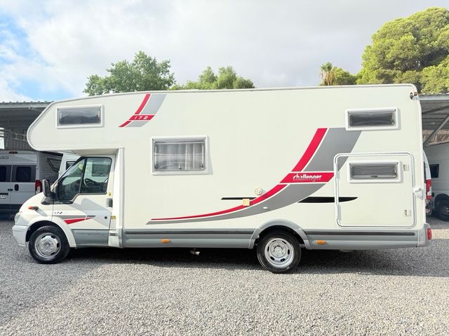 Autocaravana 6 plazas/aire/doble salón/doble rueda