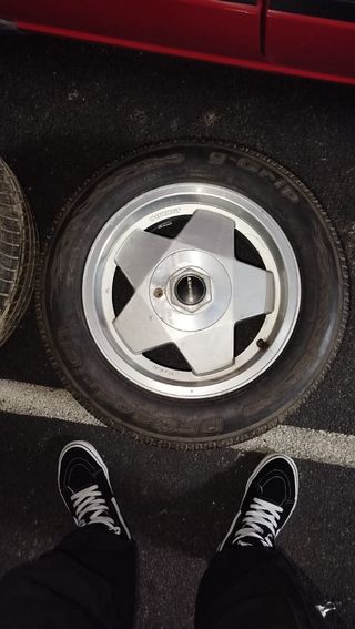 Llantas Borbet 4x108 15 pulgadas.