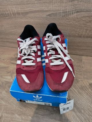Zapatillas Adidas ZX 700 Rojo Talla 41.5