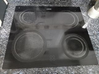 Placa vitrocerámica 4 fuegos CATA Y horno