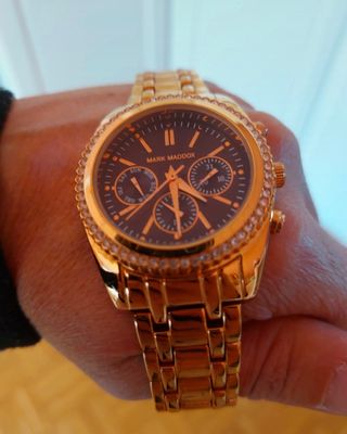Reloj Mark Maddox Dorado con Cristales 18 cm