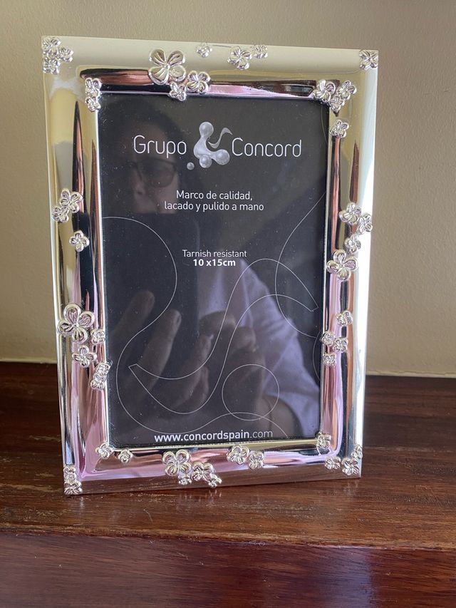 Portarretratos plateado Grupo Concord