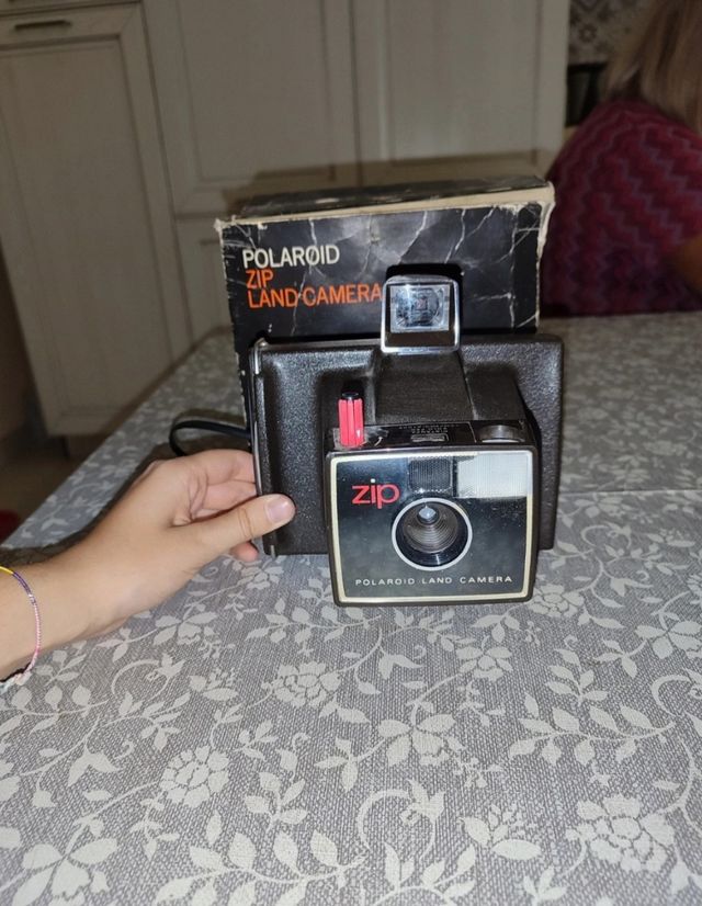 Polaroid Zip Land Camera