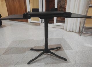 Mesa auxiliar ajustable para ordenador. 56x36