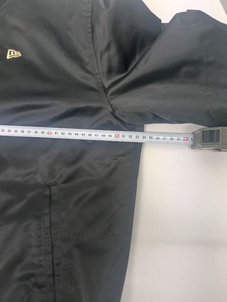 Chaqueta Bomber New Era Negra Talla S