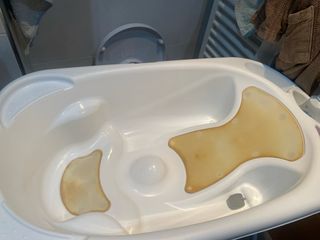 Bañera para bebé con soporte + cambiador para cuna