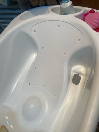 Bañera para bebé con soporte + cambiador para cuna