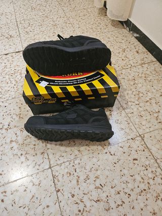 Skechers Work ,puntera reforzada Talla 40 Negro