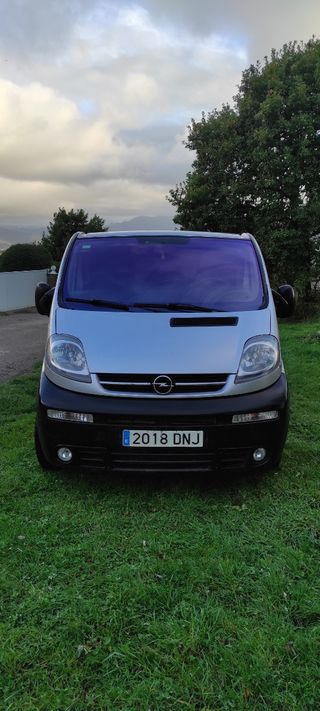 Opel Vivaro 2005
