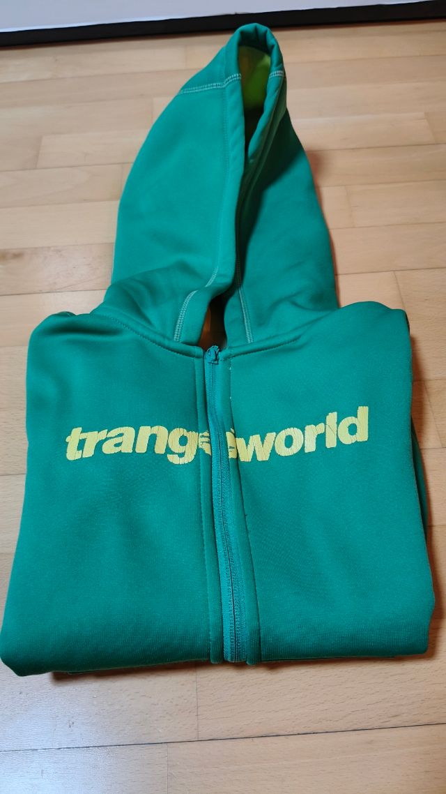 Sudadera Trangoworld Verde con Logo Amarillo
