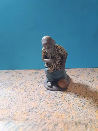 Figura Belén de pastor con ofrenda