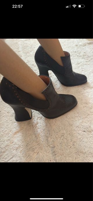 Zapatos tacón grueso piel negro  Angari