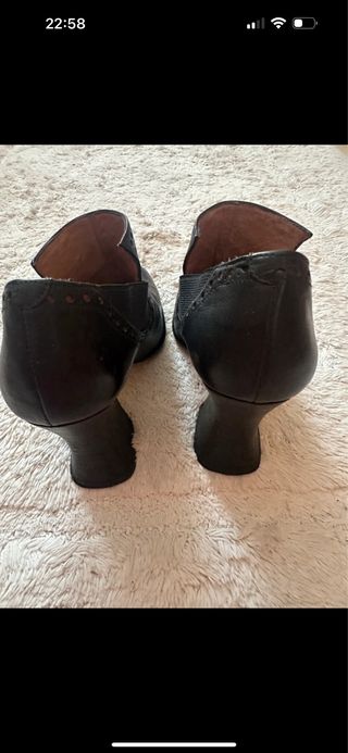 Zapatos tacón grueso piel negro  Angari