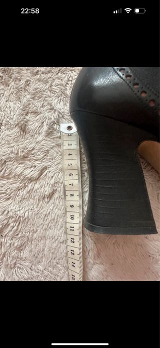 Zapatos tacón grueso piel negro  Angari