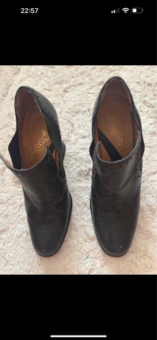 Zapatos tacón grueso piel negro  Angari