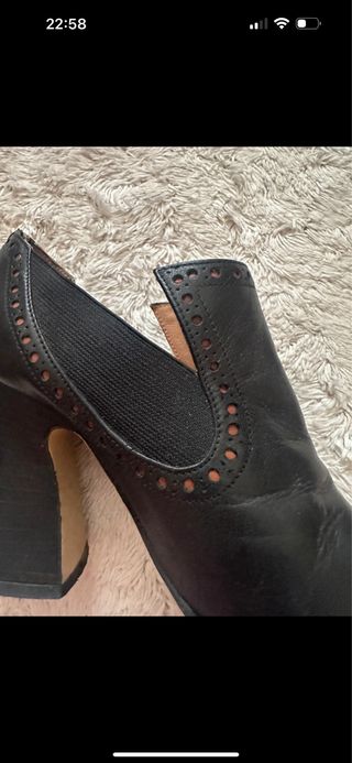Zapatos tacón grueso piel negro  Angari