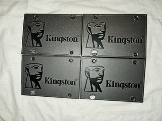 4 x Kingston SSD 240GB