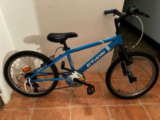 Bicicleta infantil azul